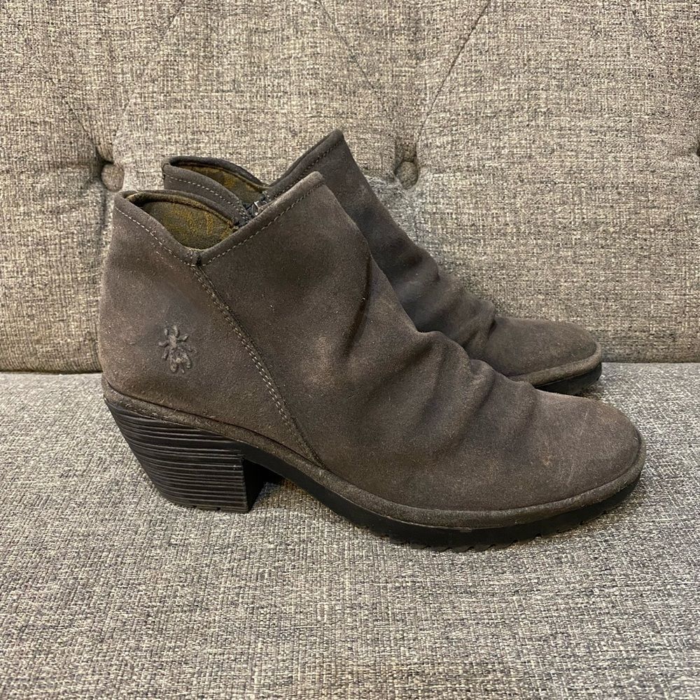Fly London Wezo Ankle Heels Gray Leather Boots Women’s Size 39